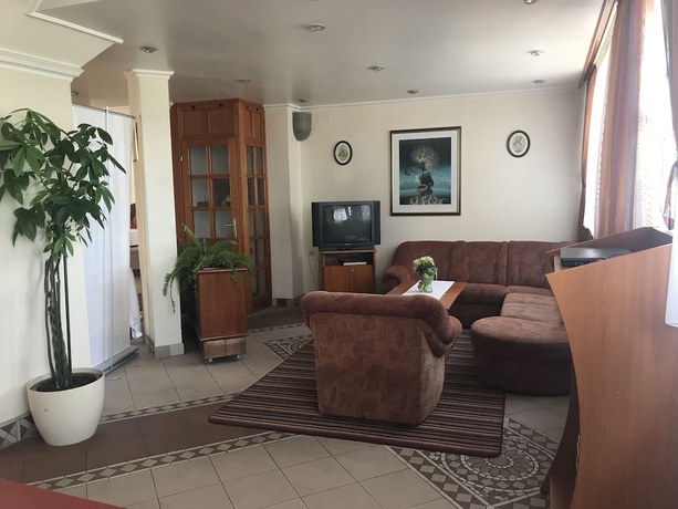 Imagen de los interiores del Hotel LaGus. Foto 20