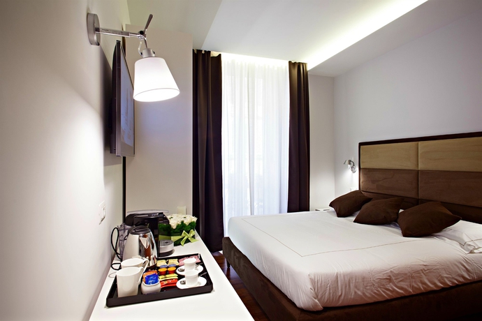 Imagen de la habitación del Hotel LaHouse Luxury Accommodation. Foto 9