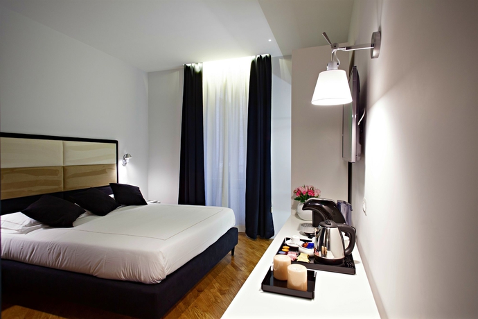 Imagen de la habitación del Hotel LaHouse Luxury Accommodation. Foto 10