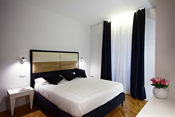 Imagen de la habitación del Hotel LaHouse Luxury Accommodation. Foto 11