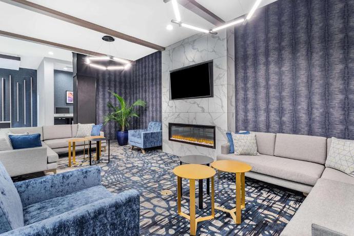 Imagen de los interiores del Hotel LaQuinta Suites by Wyndham South Bend Notre Dame Area. Foto 13