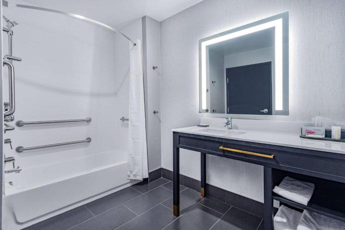 Imagen de la habitación del Hotel LaQuinta Suites by Wyndham South Bend Notre Dame Area. Foto 4