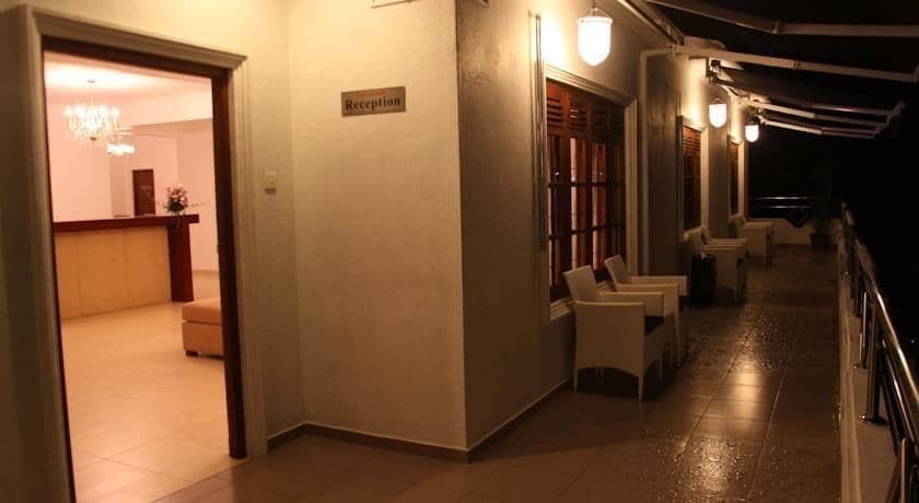 Imagen de los exteriores del Hotel Laa Adams. Foto 11