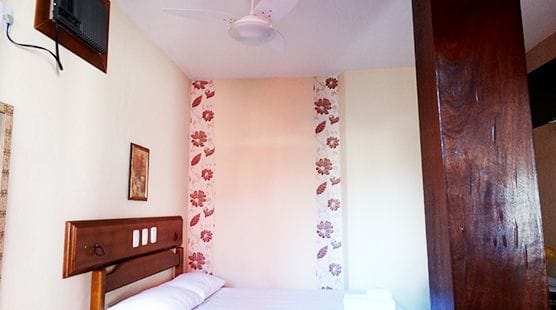 Imagen de la habitación del Hotel L&aacute;zaro Ubatuba. Foto 3