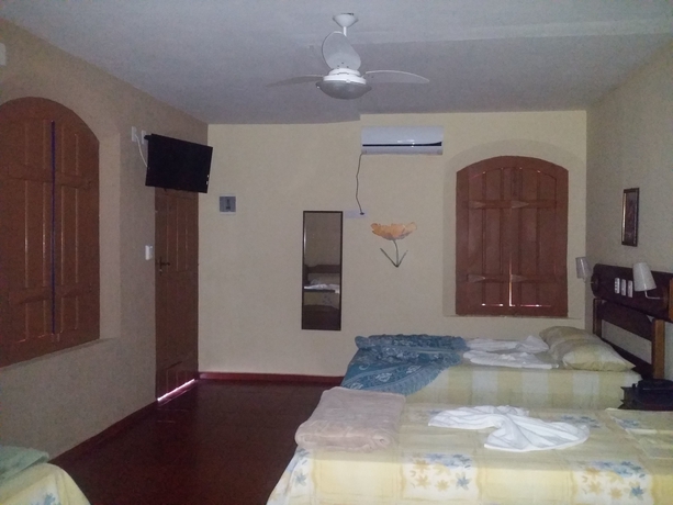 Imagen de la habitación del Hotel L&aacute;zaro Ubatuba. Foto 4