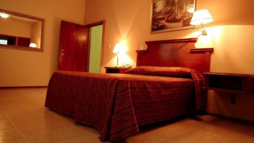Imagen de la habitación del Hotel Laam. Foto 4
