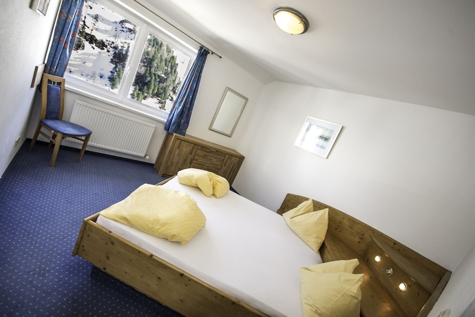 Imagen de la habitación del Hotel Laaxerhof. Foto 13