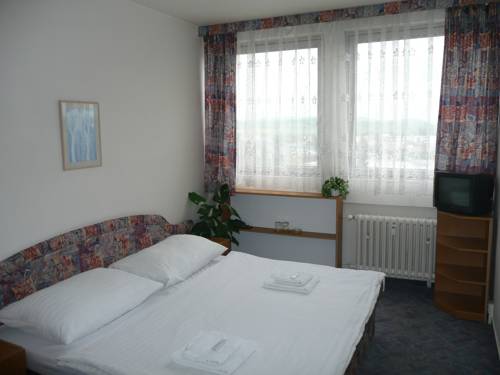 Imagen de la habitación del Hotel Labe. Foto 6