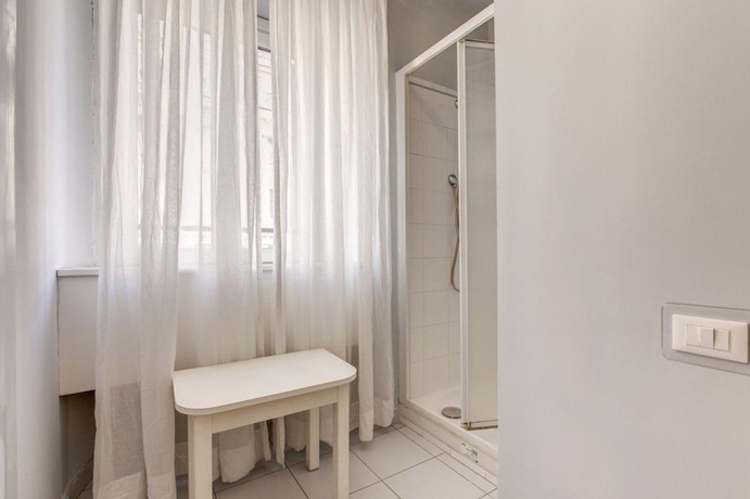 Imagen de la habitación del Hotel Labelle. Foto 13