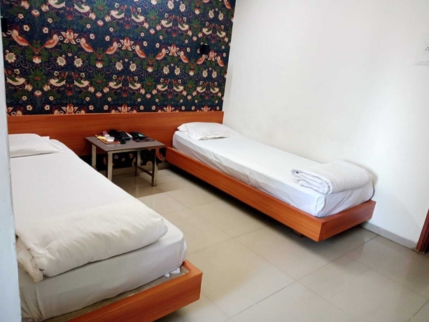 Imagen de la habitación del Hotel Labhs Morbi. Foto 4