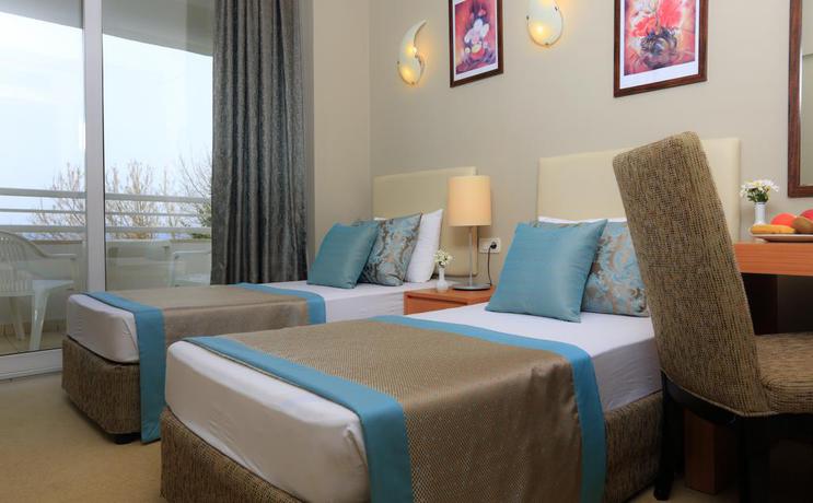 Imagen de la habitación del Hotel Labranda Alantur Resort - All Inclusive. Foto 9