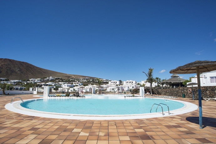 Imagen de la piscina del Hotel Labranda Alyssa Suite. Foto 14