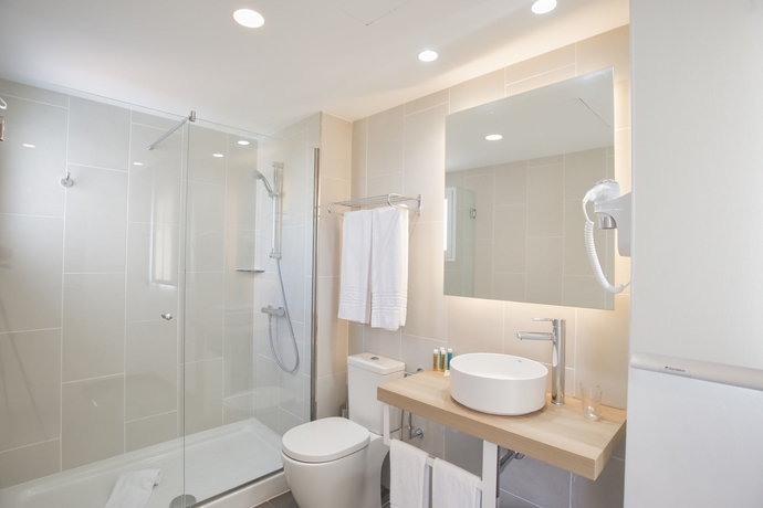 Imagen de la habitación del Hotel Labranda Alyssa Suite. Foto 9