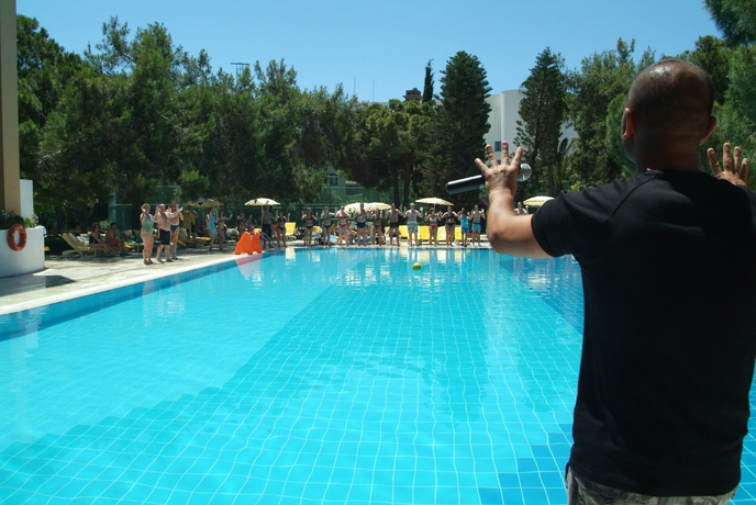Imagen de la piscina del Hotel Labranda Excelsior Side. Foto 13