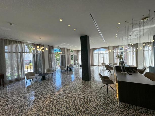 Imagen general del Hotel Labranda Rever&oacute;n Plaza. Foto 5