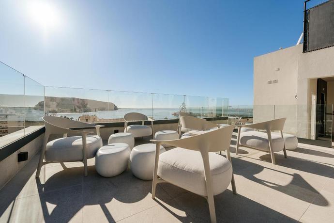 Imagen general del Hotel Labranda Rever&oacute;n Plaza. Foto 10