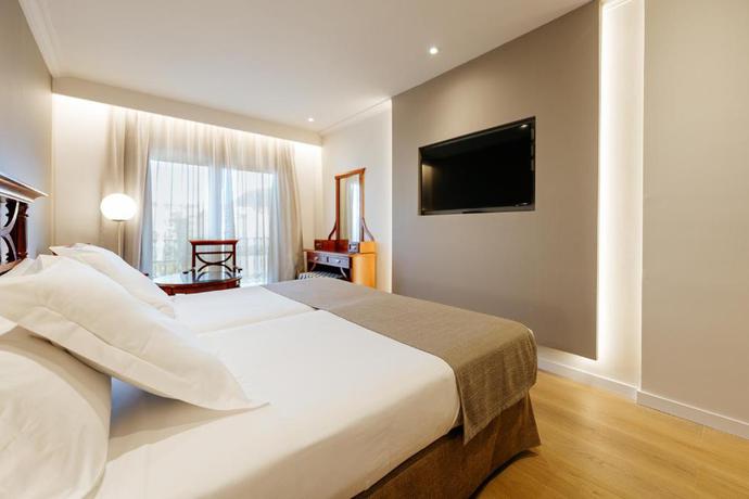 Imagen general del Hotel Labranda Rever&oacute;n Plaza. Foto 13