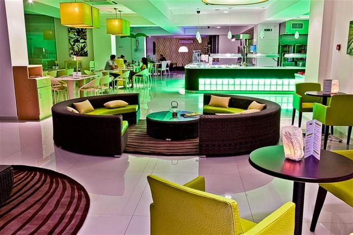 Imagen de los interiores del Hotel Labranda Rocca Nettuno Suites. Foto 5