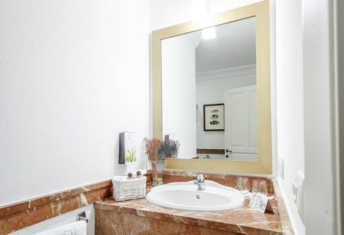 Imagen de la habitación del Hotel Labreña. Foto 10