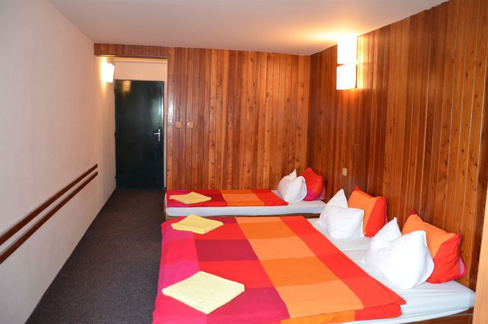 Imagen de la habitación del Hotel Labsk&aacute; Bouda. Foto 6