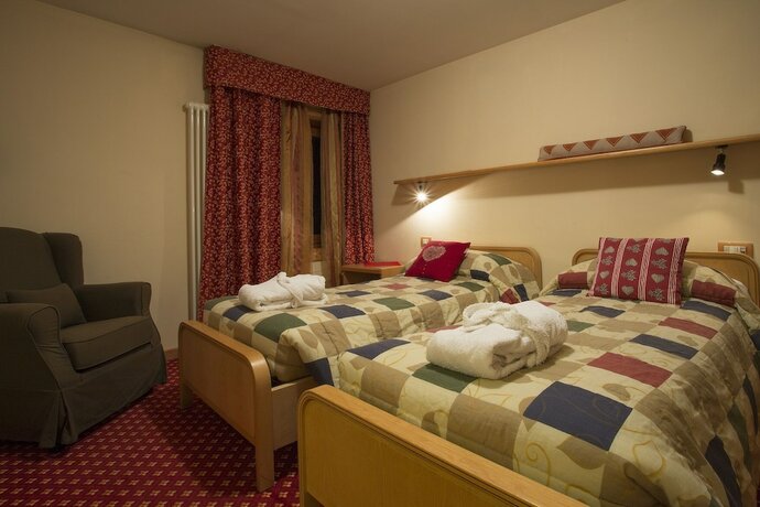 Imagen de la habitación del Hotel Lac Bleu. Foto 21