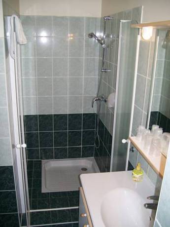 Imagen de la habitación del Hotel Lac Des Graves. Foto 11