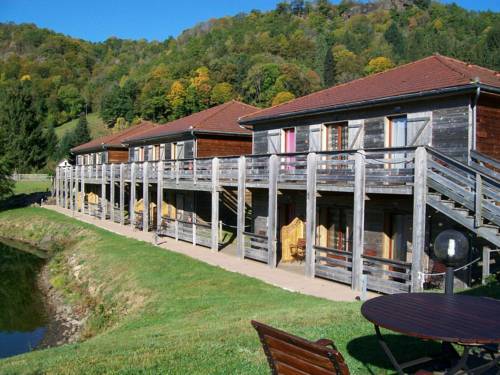 Imagen de la habitación del Hotel Lac Des Graves. Foto 14