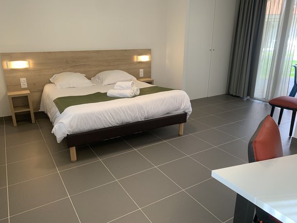 Imagen de la habitación del Hotel Lac d&rsquo;Orient. Foto 7