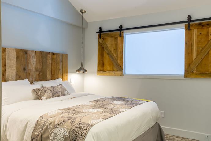 Imagen de la habitación del Hotel Lac-Brome. Foto 18