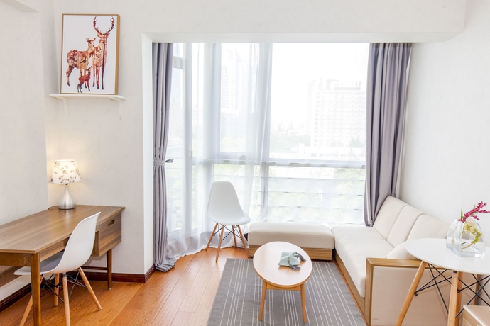 Imagen de la habitación del Hotel Lacasa Service Apartment. Foto 7