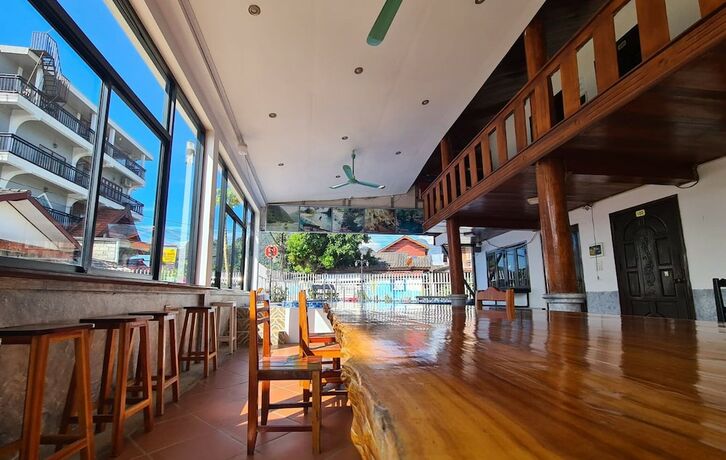 Imagen general del Hotel Lacasa Vang Vieng. Foto 9