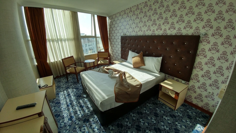 Imagen de la habitación del Hotel Lacin Park. Foto 12