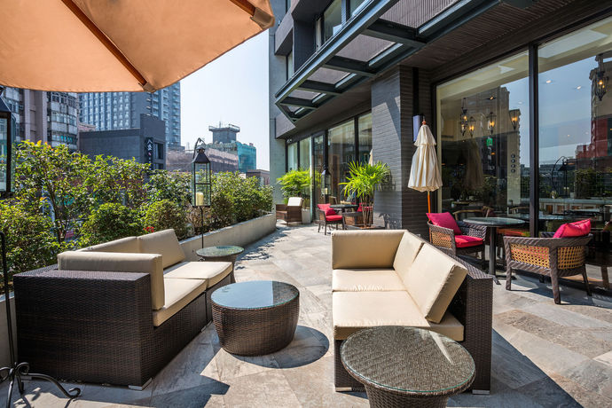 Imagen de los exteriores del Hotel Lacle-luzhou Taipei. Foto 13
