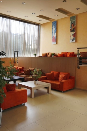 Imagen del bar/restaurante del Hotel Lacoba – Adults Only. Foto 3