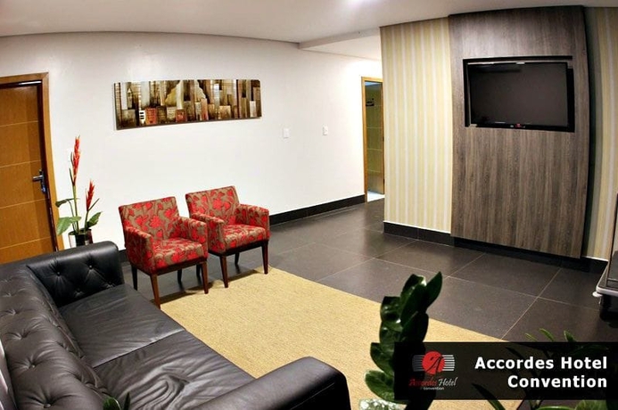 Imagen del bar/restaurante del Hotel L'acordes. Foto 4