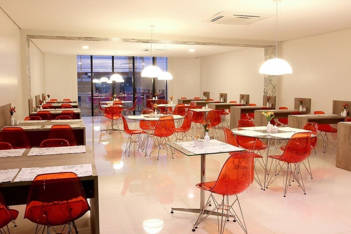 Imagen del bar/restaurante del Hotel L'acordes. Foto 5