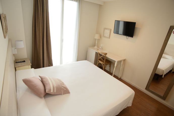 Imagen de la habitación del Hotel L&acute;Escala Centre. Foto 5