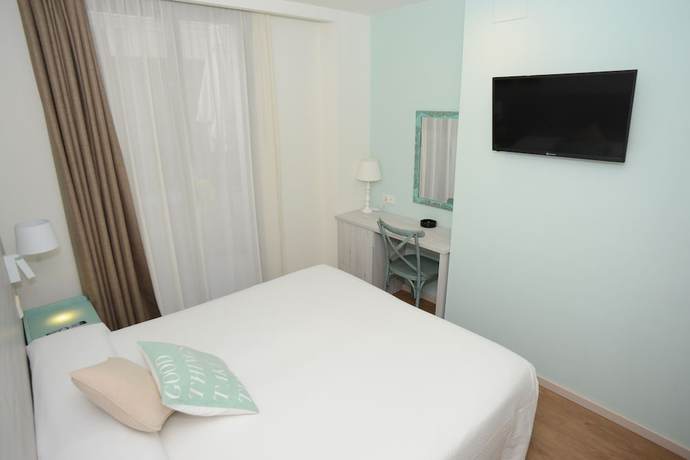 Imagen de la habitación del Hotel L&acute;Escala Centre. Foto 12