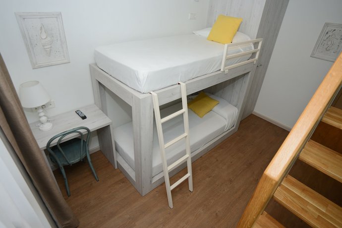 Imagen de la habitación del Hotel L&acute;Escala Centre. Foto 13