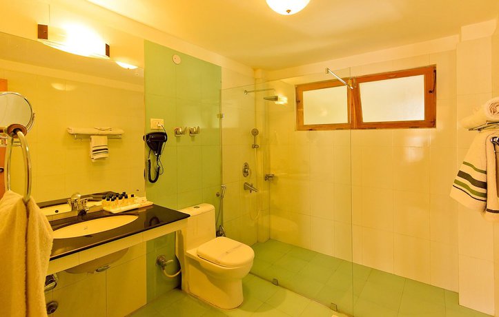 Imagen de la habitación del Hotel Ladakh Residency. Foto 5