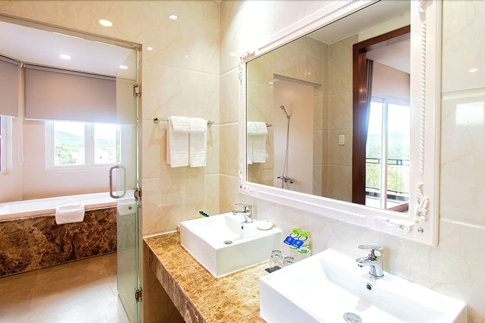 Imagen de la habitación del Hotel Ladalat. Foto 16