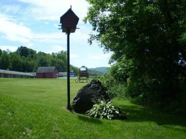 Imagen general del Hotel Ladd Brook Inn. Foto 3