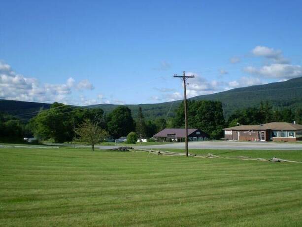 Imagen general del Hotel Ladd Brook Inn. Foto 4