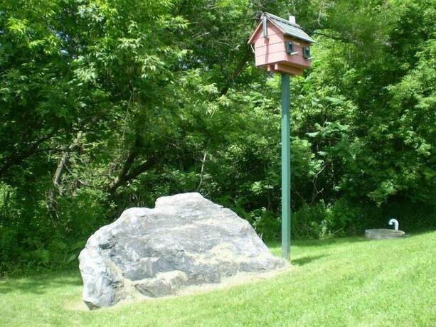 Imagen general del Hotel Ladd Brook Inn. Foto 9