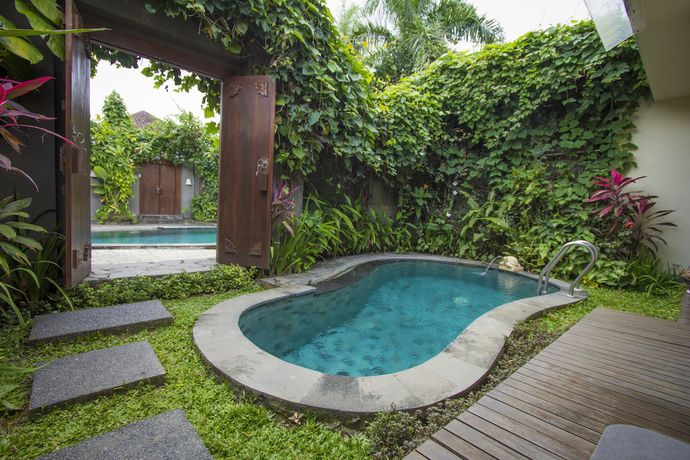 Imagen de la piscina del Hotel Ladera Villa Ubud. Foto 8
