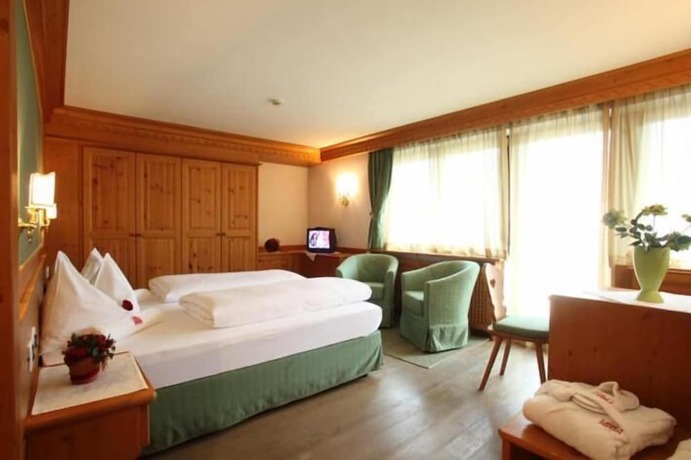 Imagen de la habitación del Hotel Ladinia, Villa N&ouml;ia. Foto 11
