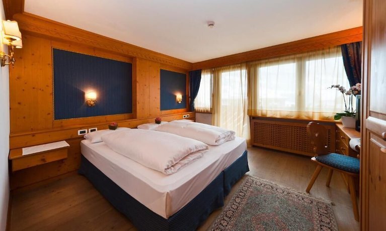 Imagen de la habitación del Hotel Ladinia, Villa N&ouml;ia. Foto 13