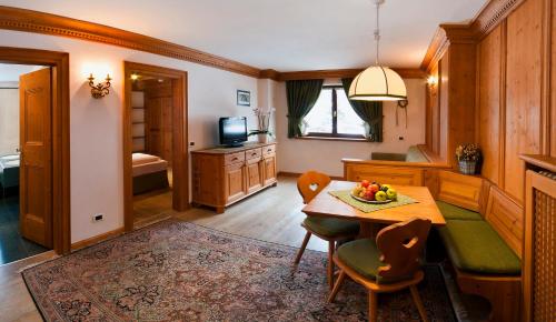 Imagen de la habitación del Hotel Ladinia, Villa N&ouml;ia. Foto 7