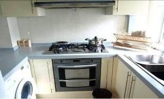 Imagen de la habitación del Hotel Ladoll Service Apartment. Foto 9