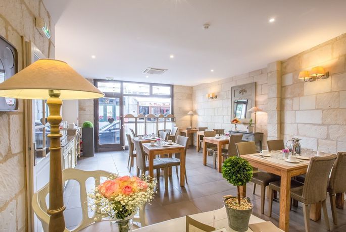 Imagen del bar/restaurante del Hotel L'adresse Boutique, Tours. Foto 4